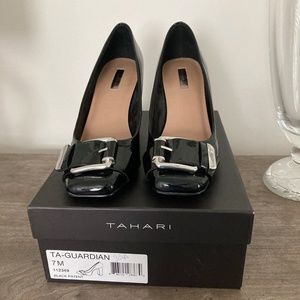 Tahari Dress Shoes